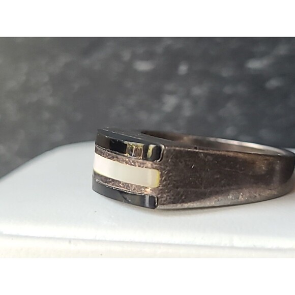 925 Sterling Silver Onyx & Mother of Pearl Inlay Ring, SIZE US 7 Vintage - Picture 4 of 10